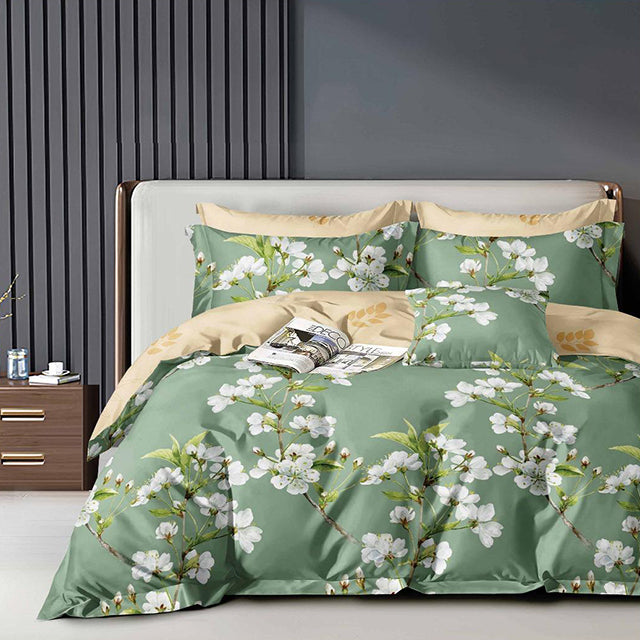 Спално бельо с ластик - зелено и бежово с пролетни цветя