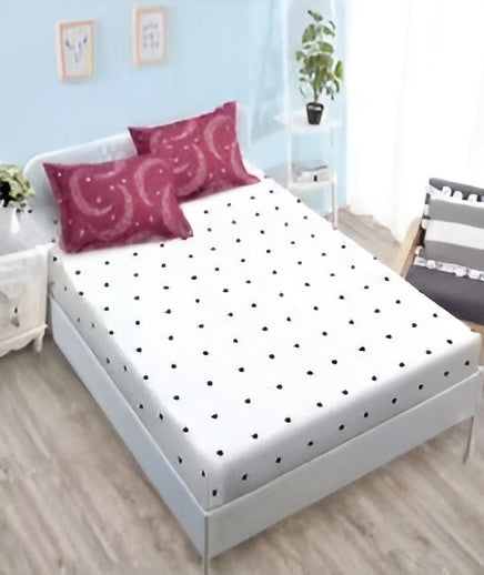 Спално бельо с ластик - тъмнорозово и бяло с луни