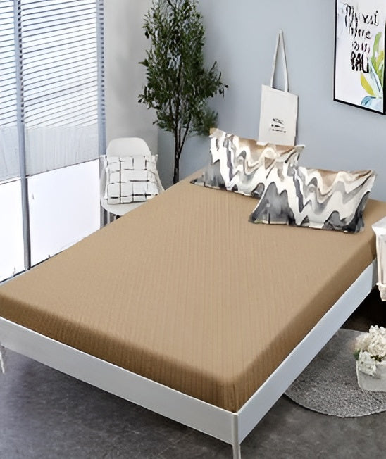 Спално бельо с ластик - бяло и бежово със сиви ивици