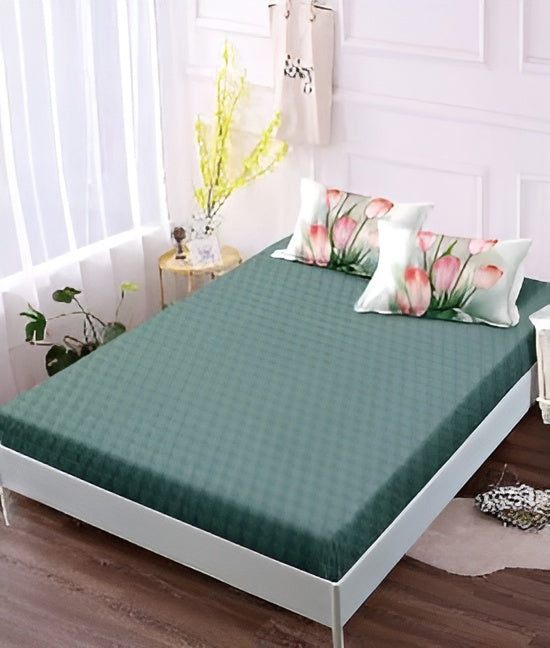 Спално бельо с ластик - бяло и зелено с лалета