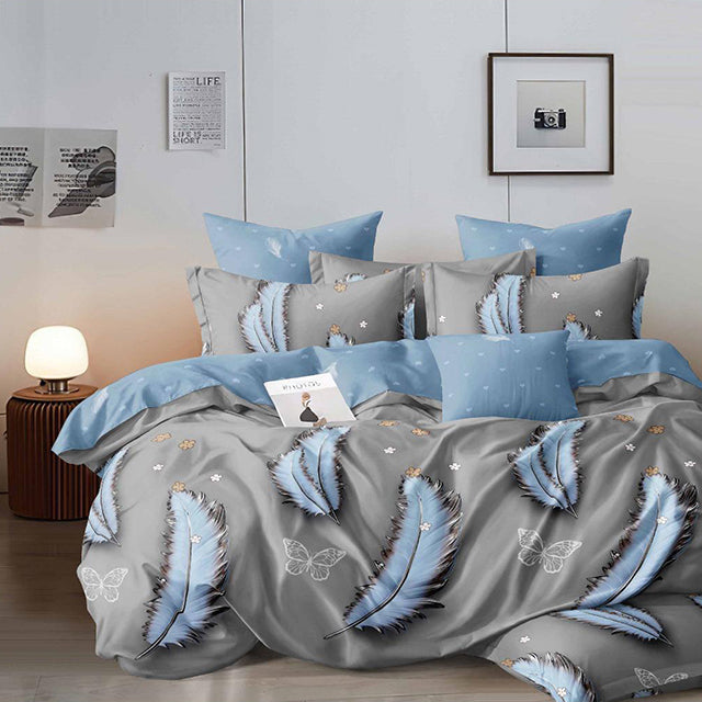 Спално бельо с ластик - сиво и синьо с пера и пеперуди