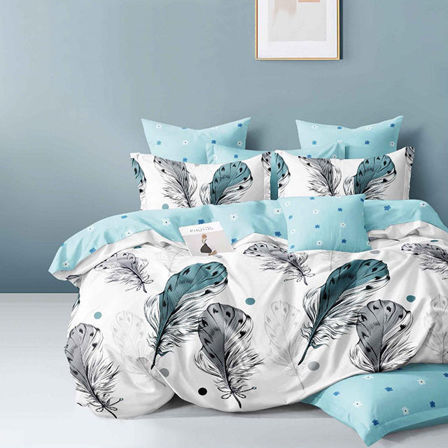 Спално бельо с ластик - бяло и синьо с пера
