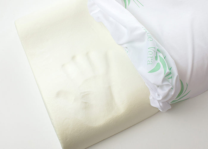 Възглавница с анатомична извивка и Алое Вера