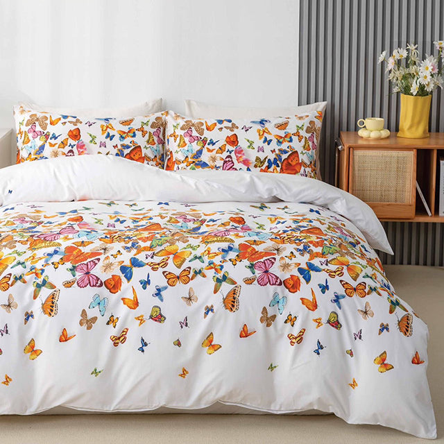 Единично спално бельо с ластик – бяло с многоцветни пеперуди