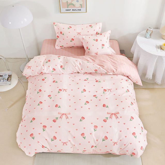 Единично спално бельо с ластик – бледорозово с панделки и лалета