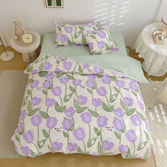 Единично спално бельо с ластик – зелено с лилави цветя